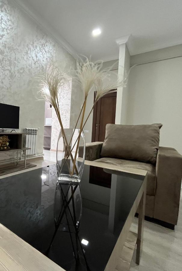 Appartement In Yerevan Exterior photo